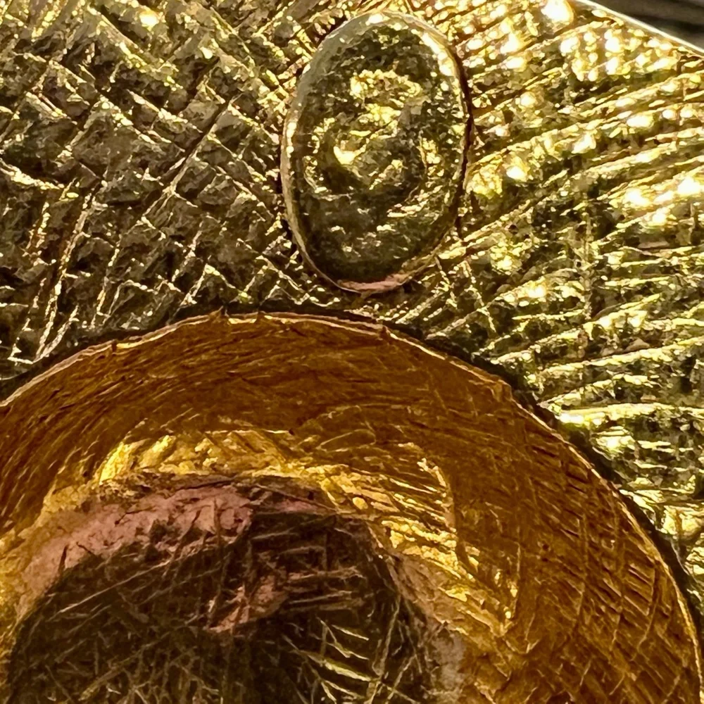 VINTAGE PREMIER DESIGNS CROWN GOLD TONE SUN HAT W FLOWER BROOCH - MISSING PIN